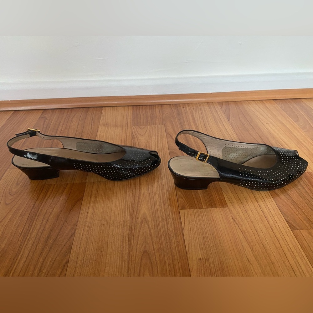 Salvatore Ferragamo - Vintage Black Patent Italian Leather Loafer - Size 9.5 - Picture 15 of 16